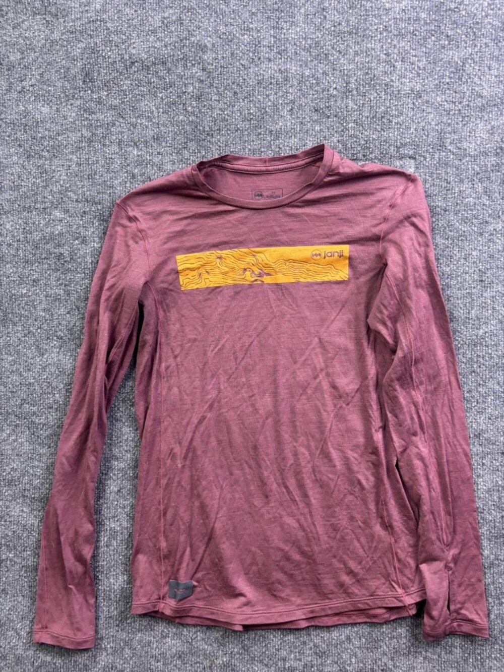 Janji Shirt Mens XS Red Long Sleeve Graphic Running Athletic‎ Performance Top